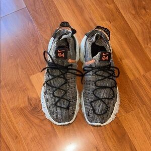 Nike Men's Black and Gray Sneakers with Orange Highlights